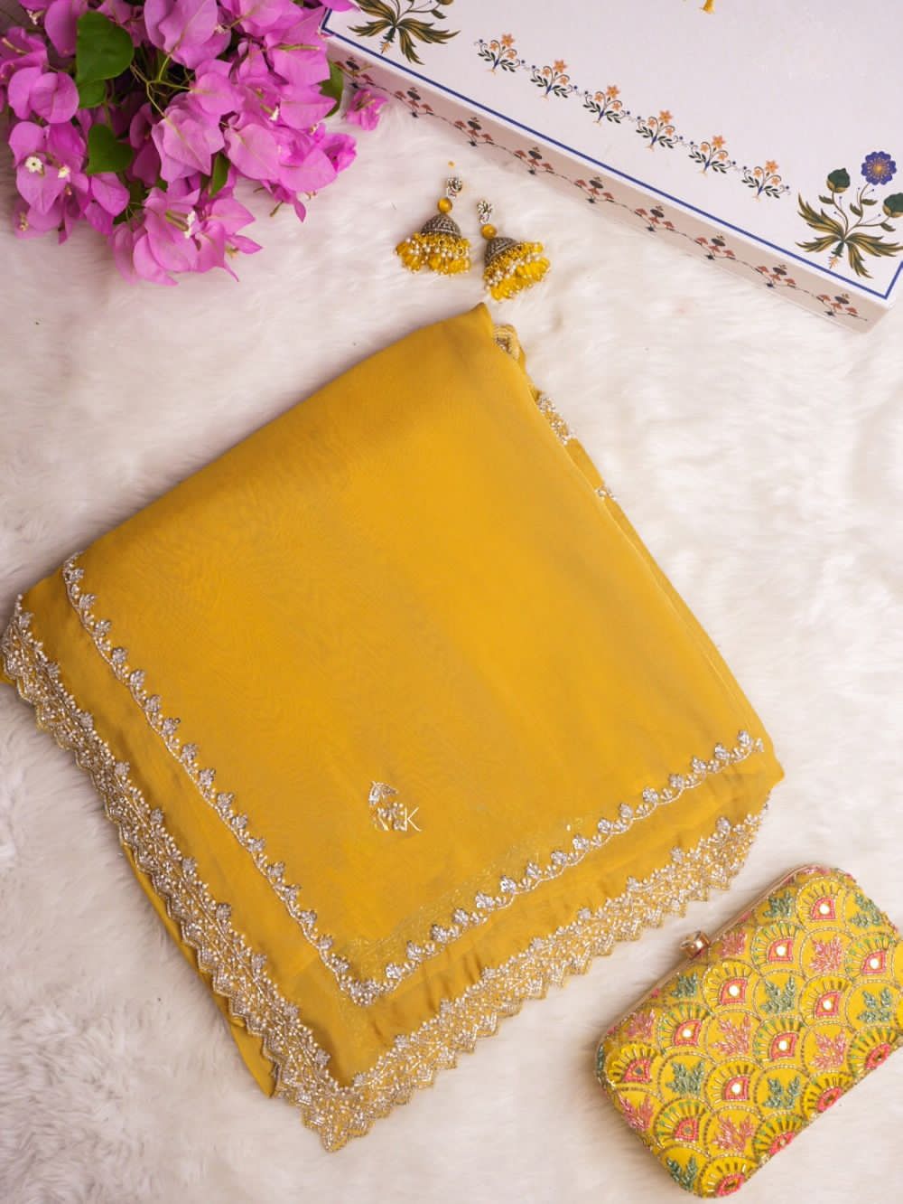 💖Beautifully Designer Sareee on Tibby silk Febric