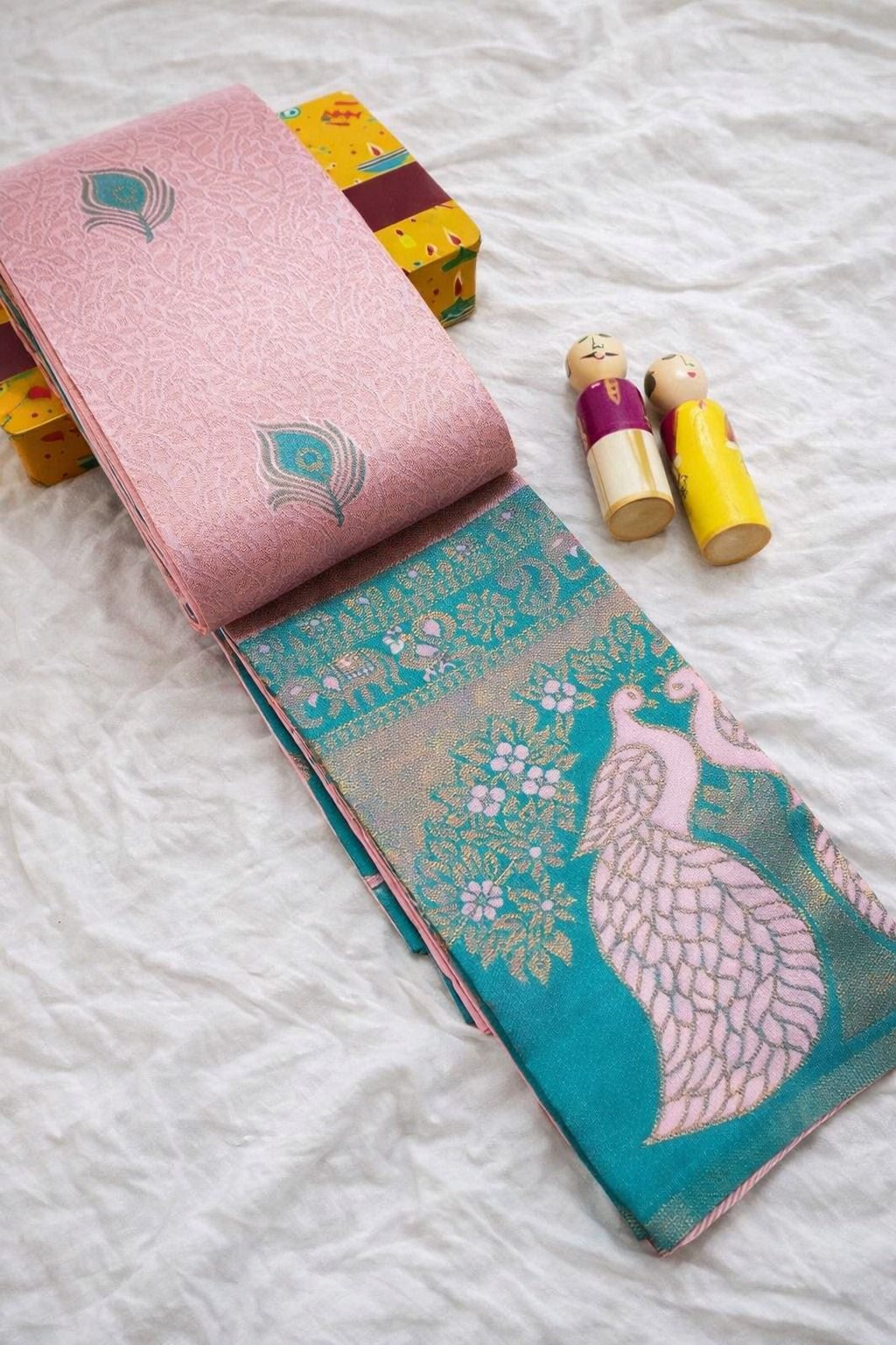 🔥NEW BANARASI PURE ZARI SAREE*